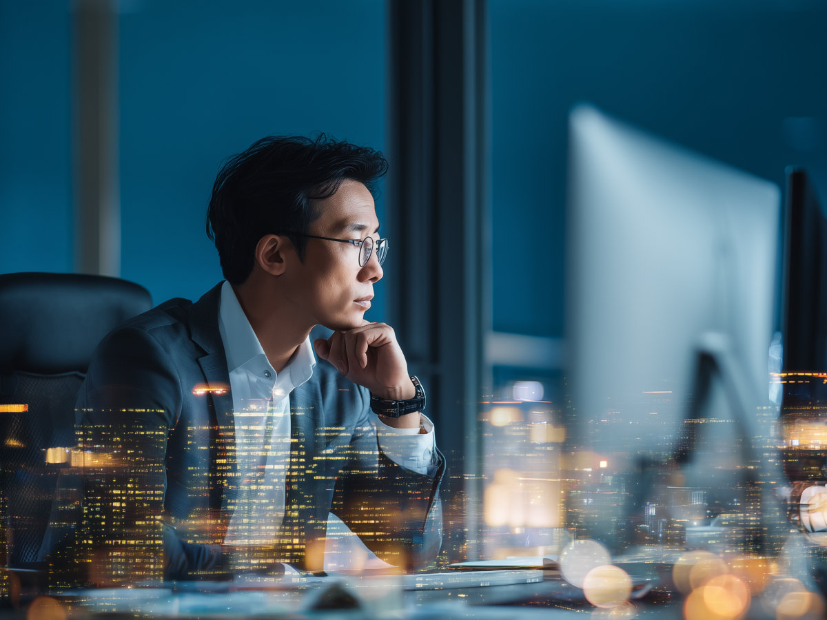 AI is speeding up tasks but slowing down scale. Learn why tool sprawl, poor alignment, and governance gaps are killing enterprise momentum.