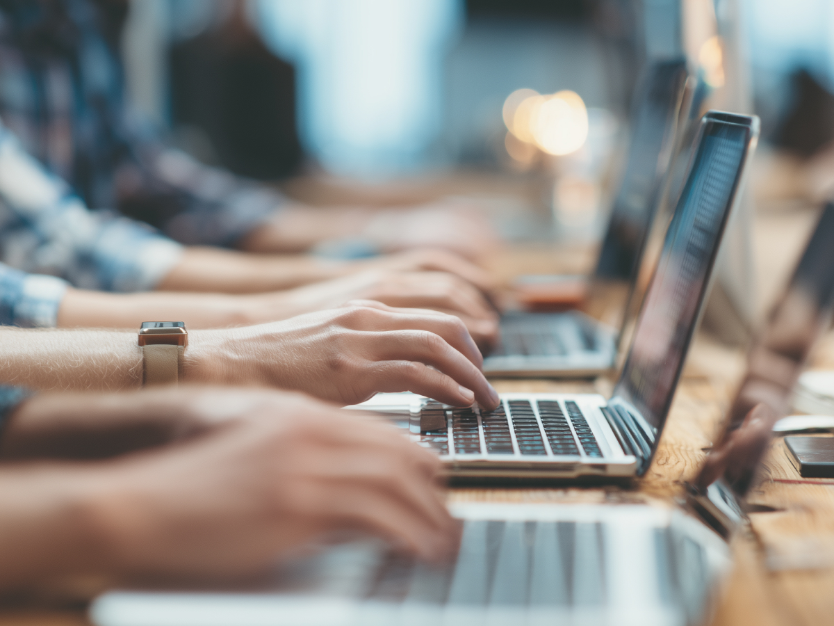 Agentic AI transforms operations, user experience, and strategy. It’s not a feature, it’s the next operating model for smart companies.