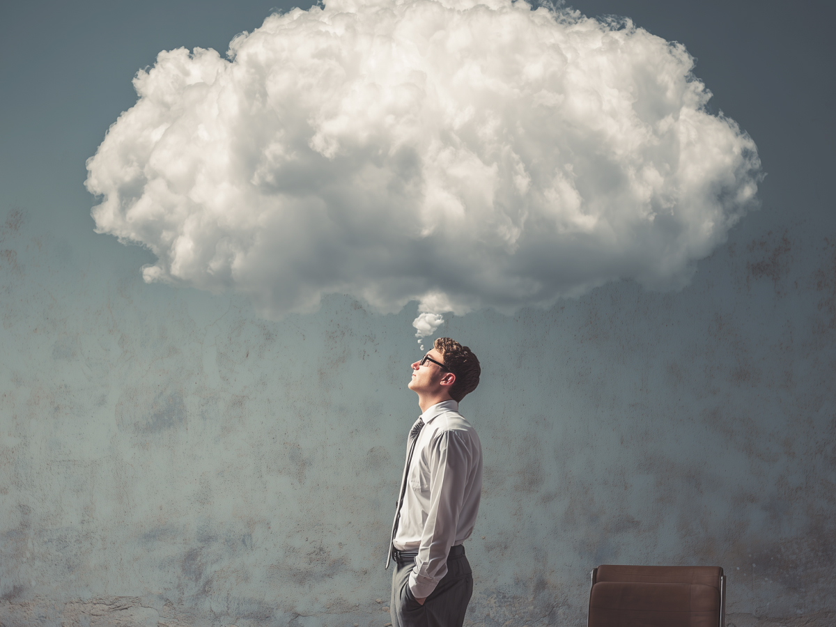 Digital scale brings global fragility. Hidden bugs, vendor lock-in, and cloud centralization now equal business risk at the highest level.