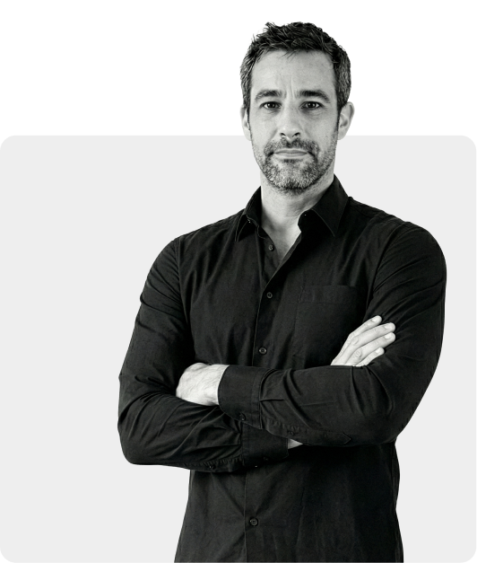 Thomas-Charneau-Directeur-Marketing-Okoone-Ltd Francois-Loiseau-Director-of-Business-Development-Okoone-Ltd