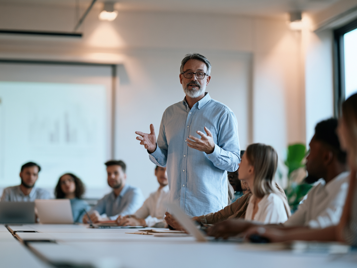 CX leaders need commercial fluency to connect customer data with revenue, cost and risk, and build stronger ROI cases for the C-suite.