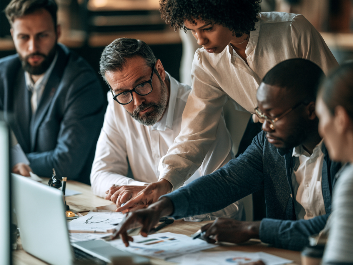 Strong customer data governance preserves provenance, context, confidence, and correction as records feed AI and executive decisions.