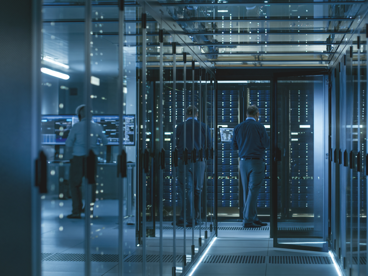 Cloud migration starts with discovery, architecture, and TCO. Learn how to choose migration strategies, modernize safely, and reduce risk.